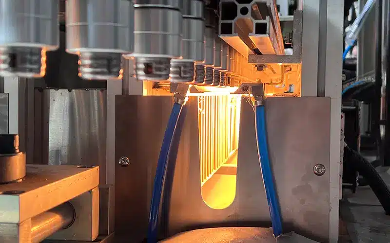 water bottle manufacturing machine Preheat the bottle