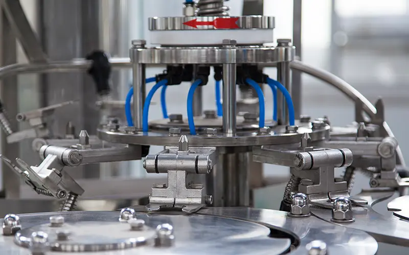 8-8-4 water bottling machine with 8 rising header