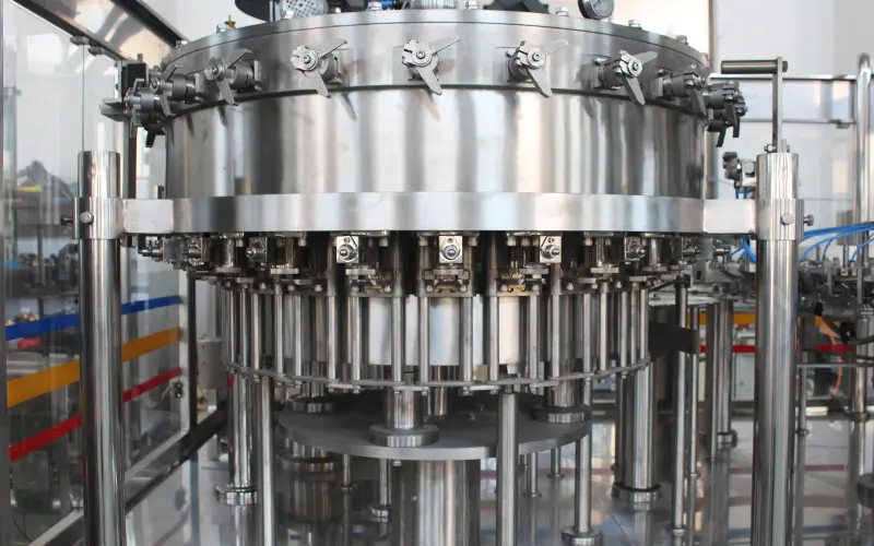 Pressure filling operation on a beer beverage filling machine – counter-pressure system