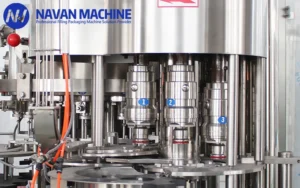 Carbonated beverage filling machine