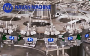 Carbonated beverage filling machine