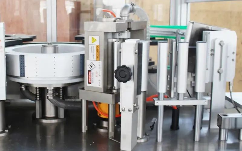 Rotary OPP Hot Melt Labeling Machine