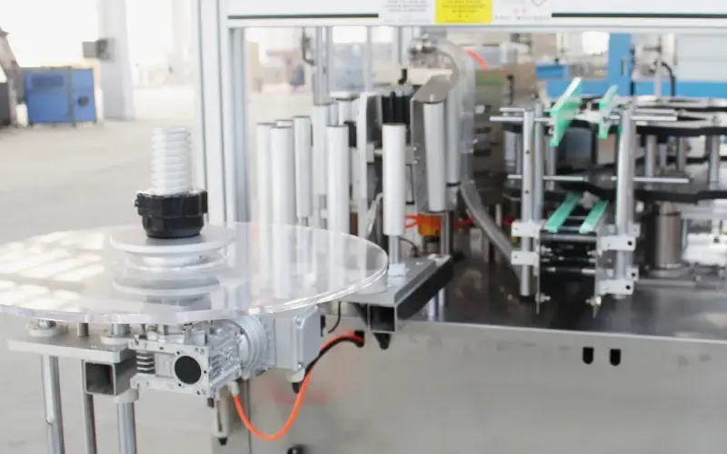 Rotary OPP Hot Melt Labeling Machine