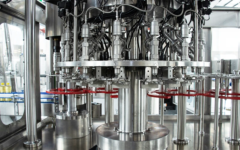 small bottle edible oil filling machine-filling section